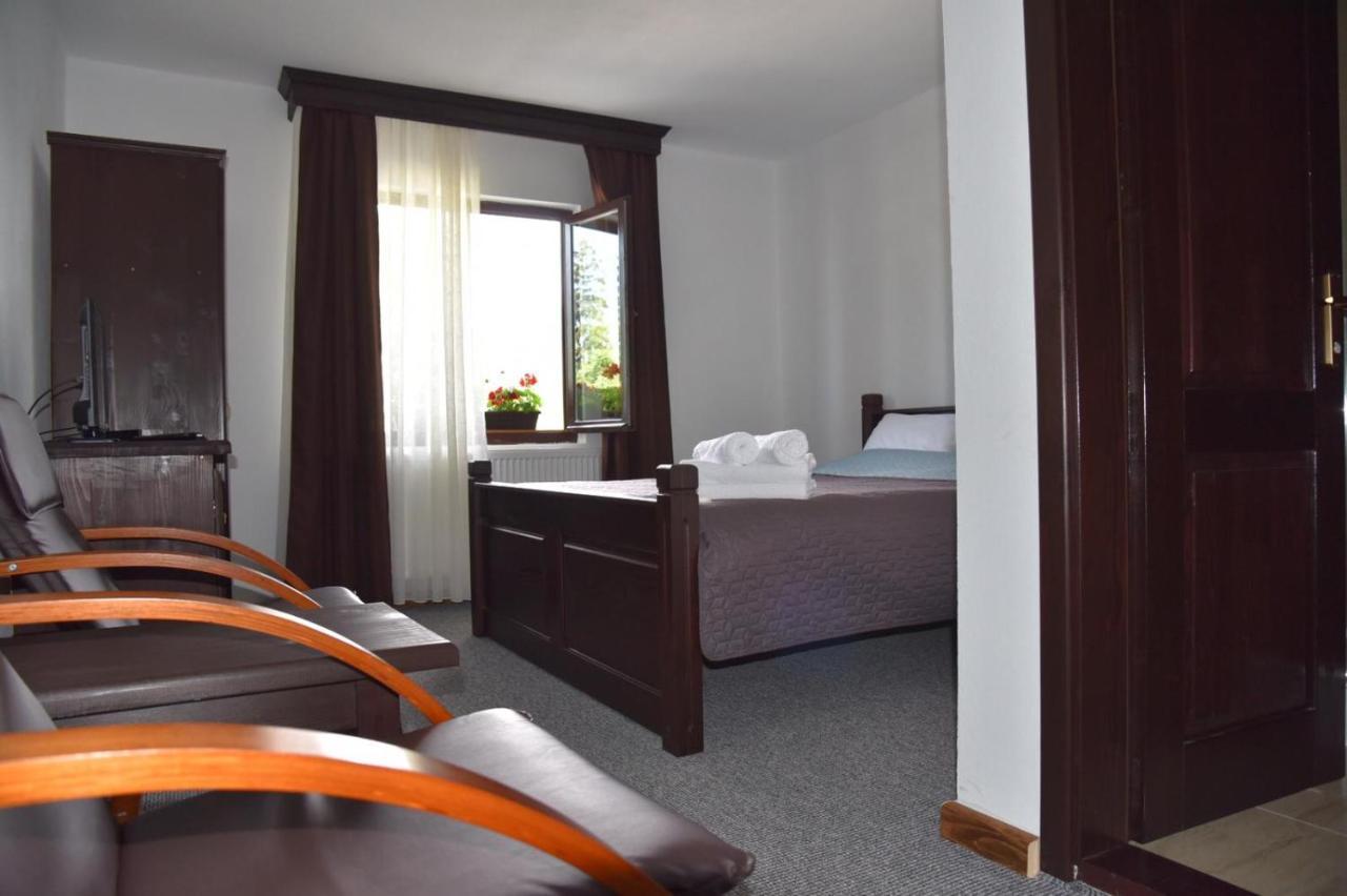 Hotel Casa Poienarilor Sîmbăta de Sus Exterior foto